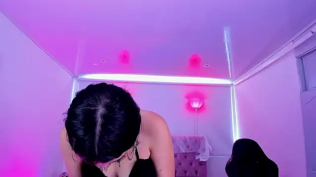 AuroraDiaz online show from October 20, 2025, 7:25 pm