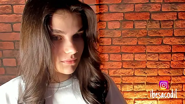 Snapshot of adriana_allien chatting on January 12, 2025, 9:29 pm adriana allien online show from January 12, 2025, 9:29 pm