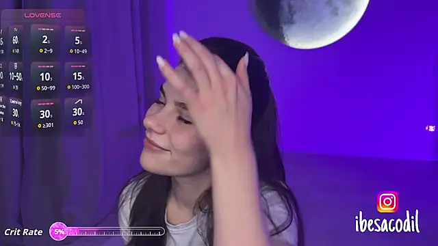 Snapshot of adriana_allien chatting on December 16, 2025, 9:09 pm adriana allien online show from December 16, 2025, 9:09 pm