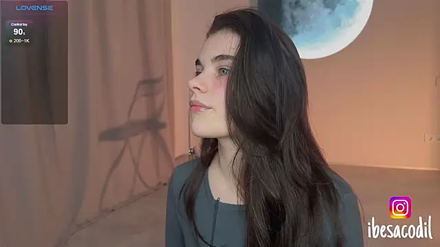 adriana allien online show from June 11, 2026, 11:36 pm