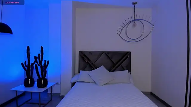 AlanaCraft online show from November 10, 2025, 12:15 pm