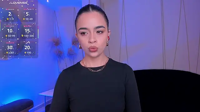 Snapshot of AlanaCraft chatting on December 19, 2025, 1:51 pm AlanaCraft online show from December 19, 2025, 1:51 pm