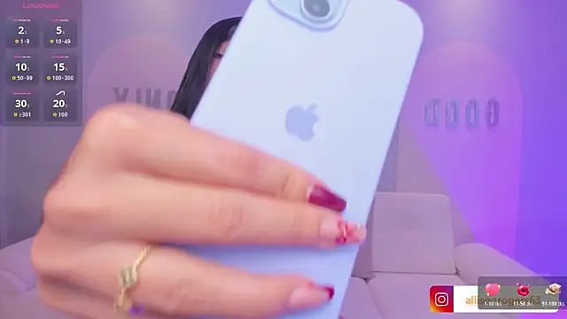 Snapshot of AllisonRogersX chatting on December 20, 2025, 6:59 pm AllisonRogersX online show from December 20, 2025, 6:59 pm