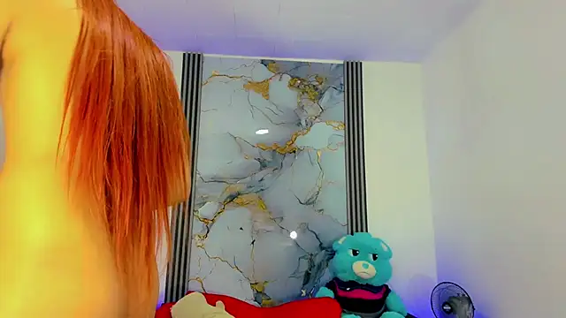 Hellen moons   online show from March 12, 2025, 3:24 am