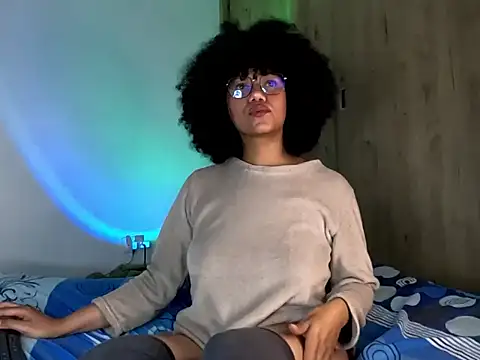 Ale xandra online show from May 12, 2026, 11:46 pm