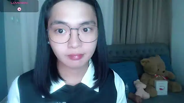 Snapshot of zhaviahale21 chatting on July 17, 2026, 8:57 pm zhaviahale21 online show from July 17, 2026, 8:57 pm