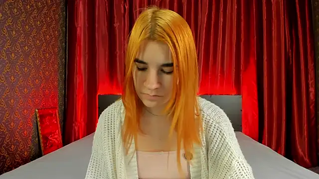  Polly Love  online show from December 10, 2024, 10:06 am