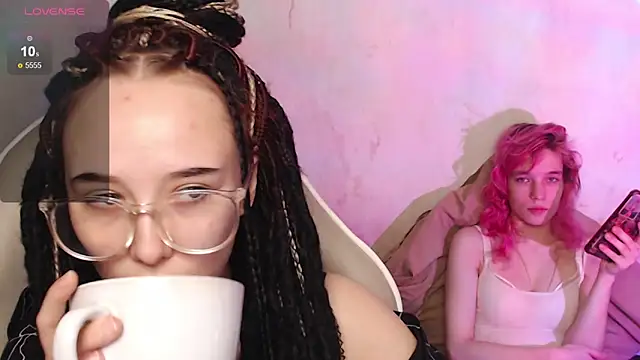 Robin yourss online show from November 16, 2025, 2:00 pm