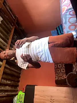 Snapshot of skyfall200 chatting on November 20, 2025, 4:56 am skyfall200 online show from November 20, 2025, 4:56 am