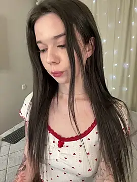 Snapshot of Vika_Gray chatting on February 5, 2026, 3:49 pm Vika Gray online show from February 5, 2026, 3:49 pm