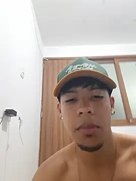 Elputas online show from July 22, 2026, 3:04 pm