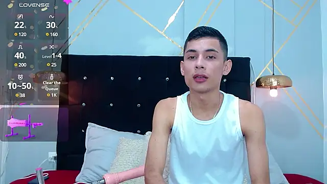 Snapshot of Oliver_king_sex chatting on January 14, 2025, 5:01 pm Oliver king sex online show from January 14, 2025, 5:01 pm