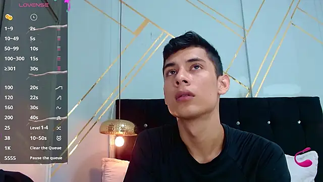 Snapshot of Oliver_king_sex chatting on March 1, 2025, 4:44 pm Oliver king sex online show from March 1, 2025, 4:44 pm