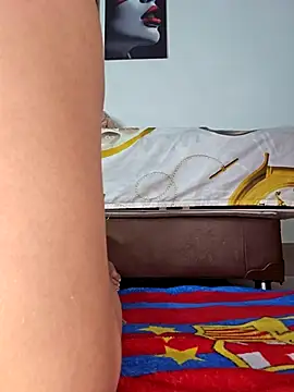 Snapshot of Antonella2_m chatting on October 18, 2025, 5:03 pm Antonella2 m online show from October 18, 2025, 5:03 pm