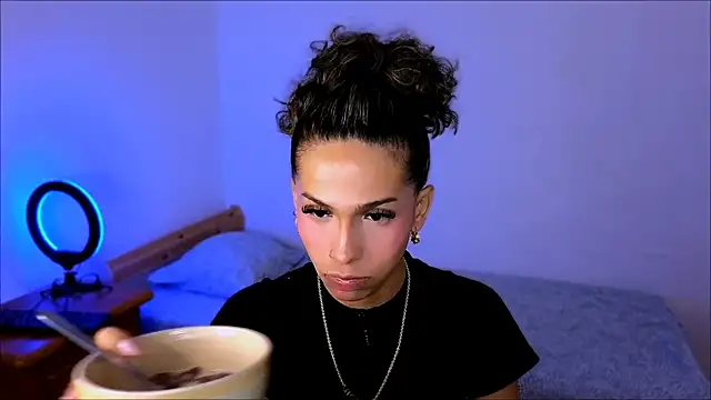 Snapshot of Abby_bella09 chatting on January 18, 2026, 11:03 am Abby bella09 online show from January 18, 2026, 11:03 am