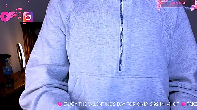 Snapshot of Abby_bella09 chatting on March 7, 2026, 12:57 pm Abby bella09 online show from March 7, 2026, 12:57 pm