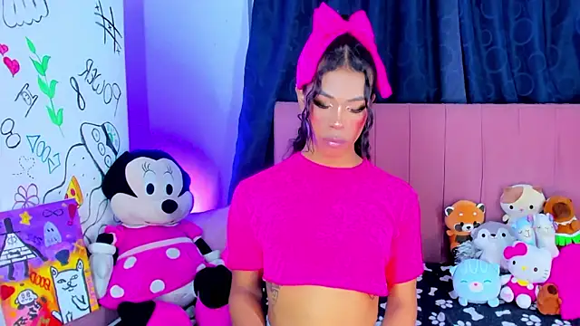 bloom444 online show from October 12, 2025, 11:26 pm