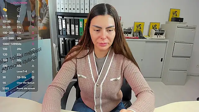 kilenyapatrice online show from February 24, 2025, 11:43 am