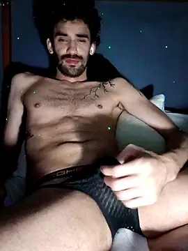 Snapshot of johngil0995 chatting on October 1, 2025, 9:04 am johngil0995 online show from October 1, 2025, 9:04 am