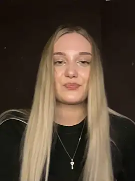 Alisa Rise online show from February 14, 2025, 8:37 pm