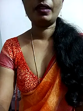 Snapshot of tina_rosy chatting on January 23, 2025, 9:39 pm tina rosy online show from January 23, 2025, 9:39 pm