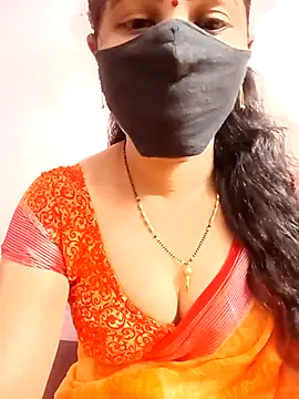 Snapshot of tina_rosy chatting on February 25, 2025, 6:09 pm tina rosy online show from February 25, 2025, 6:09 pm