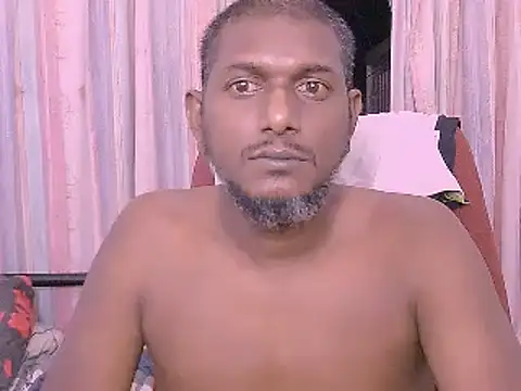 Snapshot of dmancams1874 chatting on February 3, 2025, 7:10 pm dmancams1874 online show from February 3, 2025, 7:10 pm