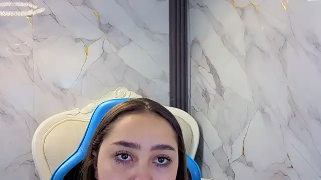 Snapshot of merloth_sub chatting on January 16, 2026, 2:37 am merloth sub online show from January 16, 2026, 2:37 am