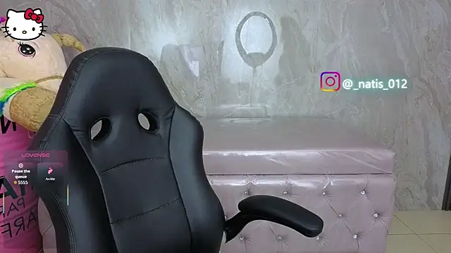 Snapshot of merloth_sub chatting on February 7, 2026, 8:12 pm merloth sub online show from February 7, 2026, 8:12 pm