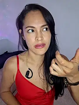 Snapshot of Sara_P10 chatting on January 6, 2025, 4:47 am Sara P10 online show from January 6, 2025, 4:47 am