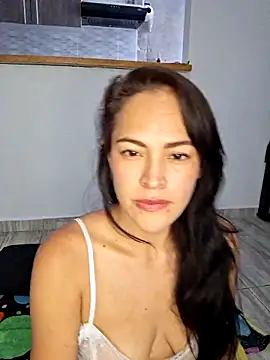 Snapshot of Sara_P10 chatting on January 19, 2025, 10:17 pm Sara P10 online show from January 19, 2025, 10:17 pm