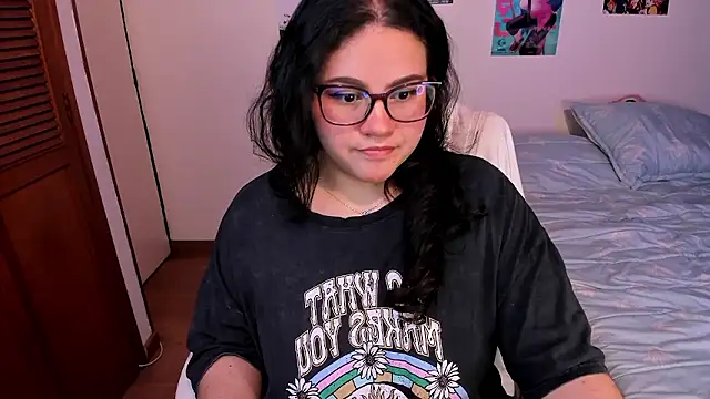 Snapshot of im_mei chatting on January 10, 2026, 12:01 am im mei online show from January 10, 2026, 12:01 am