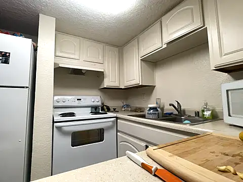 Snapshot of GoddessNih chatting on November 18, 2025, 3:16 pm GoddessNih online show from November 18, 2025, 3:16 pm