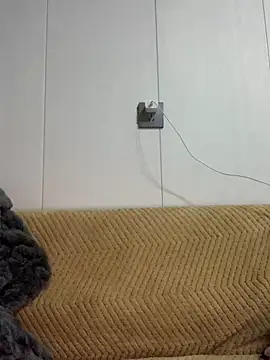 Aimeil online show from December 5, 2024, 2:53 am