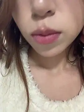 Aimeil online show from March 27, 2026, 3:12 pm