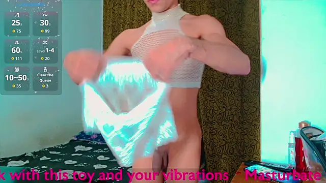 Snapshot of femboykeene chatting on December 2, 2025, 11:23 pm femboykeene online show from December 2, 2025, 11:23 pm