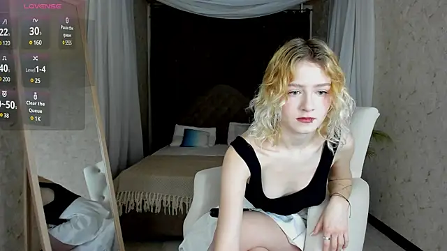 jenny bunny  online show from December 2, 2024, 1:25 am