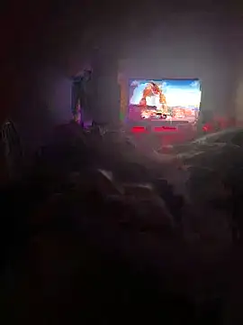 feet123 online show from December 20, 2025, 5:47 am