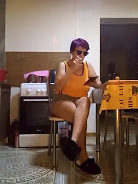 Snapshot of Ely_Elenita chatting on November 9, 2025, 9:51 am Ely Elenita online show from November 9, 2025, 9:51 am