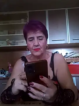 Snapshot of Ely_Elenita chatting on March 25, 2026, 12:00 pm Ely Elenita online show from March 25, 2026, 12:00 pm