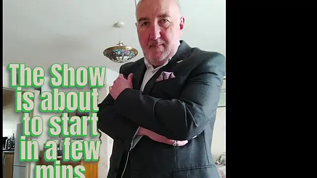 Adamdaddybear online show from June 27, 2026, 6:51 am