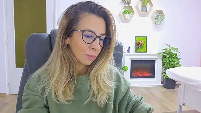 SukyGirl online show from October 13, 2025, 7:41 am