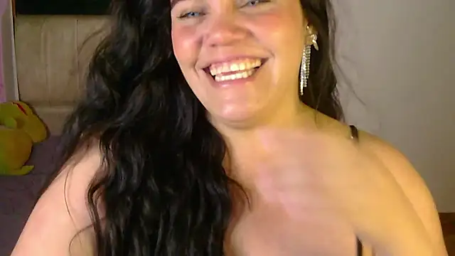 Snapshot of blue_angel33 chatting on January 12, 2026, 12:49 am blue angel33 online show from January 12, 2026, 12:49 am