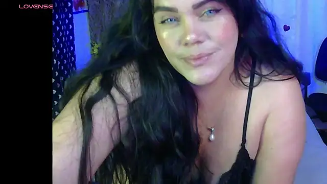 Snapshot of blue_angel33 chatting on March 10, 2026, 3:00 am blue angel33 online show from March 10, 2026, 3:00 am