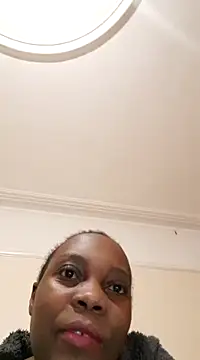 AfricanBeautyX online show from December 3, 2024, 11:02 pm