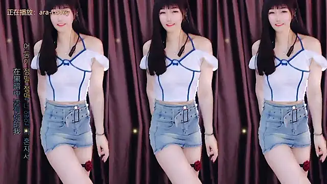 xiaoya666--baby online show from March 21, 2025, 5:45 pm