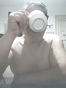 catatunboculion online show from February 1, 2025, 1:23 am