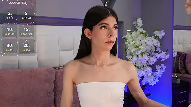 Snapshot of CuteAri chatting on October 27, 2025, 8:57 pm CuteAri online show from October 27, 2025, 8:57 pm