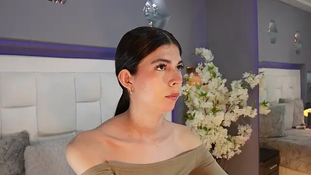 Snapshot of CuteAri chatting on January 10, 2026, 8:43 pm CuteAri online show from January 10, 2026, 8:43 pm