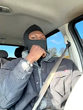 Festivitiesking1 online show from November 10, 2025, 3:11 pm